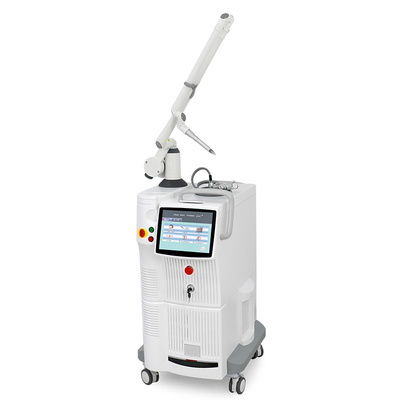 macchina frazionaria del laser della chirurgia di CO2 220V per lifting facciale di rimozione di talpa della pelle