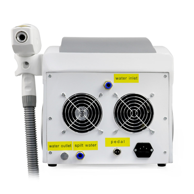 Portatile Q Switched Nd Yag Rimozione del tatuaggio Laser Carbon Peeling Skin Whting Beauty Machine