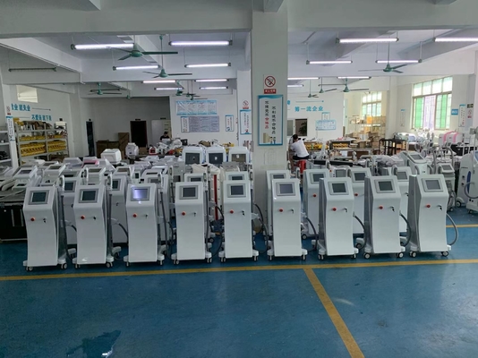Miglior prezzo di fabbrica OPT SHR depilazione rigeneramento della pelle macchina di terapia laser a ghiaccio