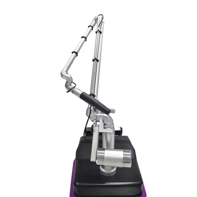 Macchina di rimozione tatuaggi laser di peeling al carbonio a picosecondi certificata CE