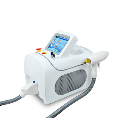 Rimozione del tatuaggio portatile a 3 lunghezze d'onda 1064nm Q Switched Nd Yag Laser Machine
