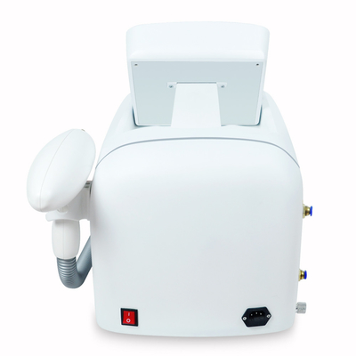 Rimozione del tatuaggio portatile a 3 lunghezze d'onda 1064nm Q Switched Nd Yag Laser Machine