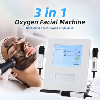 Macchina per il viso a getto di ossigeno 3 in 1 U Rf Co2 Bubble Ossigenazione della pelle che stringe la macchina per il viso a getto di ossigeno 3 in 1