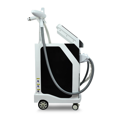 Eliminare i capelli con il laser 3 in 1