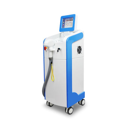 Macchina per la depilazione laser a diodi 808 nm con 10 * 16 mm di dimensione del punto 20-950ms Larghezza dell'impulso e > 115J/cm2 Densità di energia