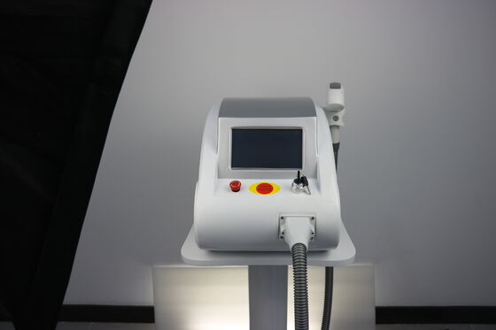 Q Switched 3 onde schermo da 7 pollici ND Yag Laser Machine Tattoo Removal Portatile Laser Tattoo Removal