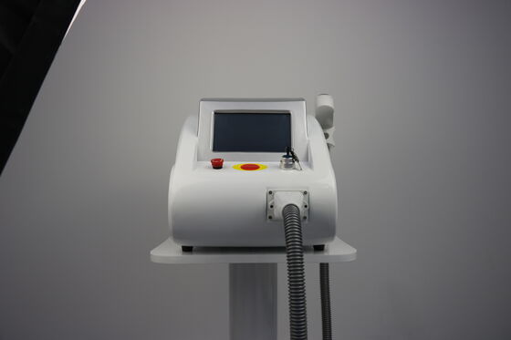 Q Switched 3 onde schermo da 7 pollici ND Yag Laser Machine Tattoo Removal Portatile Laser Tattoo Removal