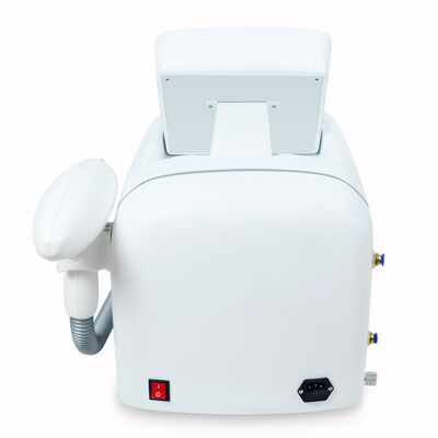 Macchina laser ND YAG con schermo LCD touchscreen a 8 TFT a colori veri e sistema di raffreddamento con acqua e vento