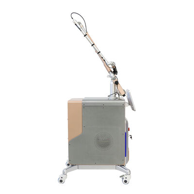 Macchina laser a picosecondi Picolaser Q Switch Nd Yag per il ringiovanimento della pelle per la rimozione del pigmento del tatuaggio